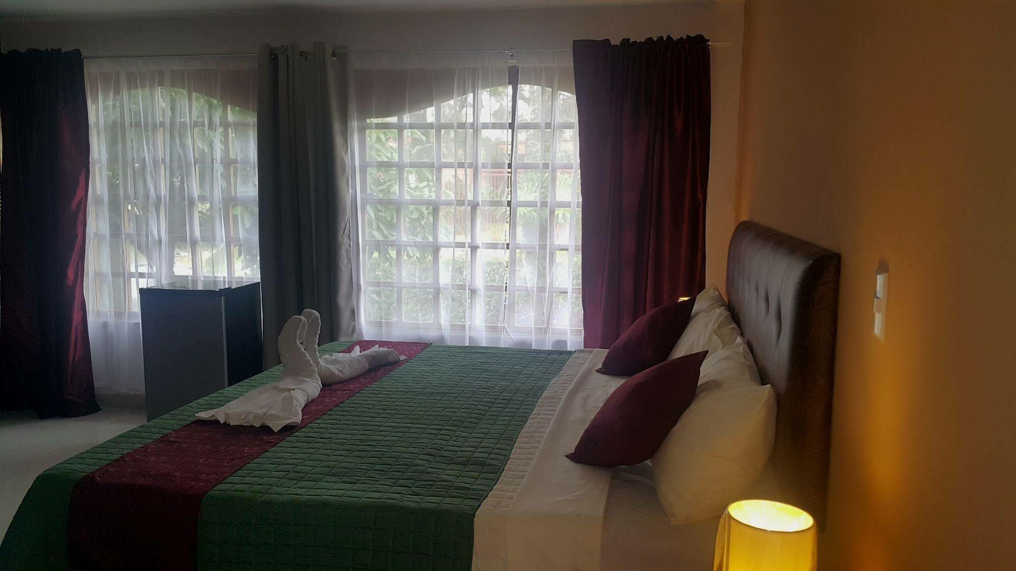 Hotel Portal Colonial ซานโฮเซ ภายนอก รูปภาพ