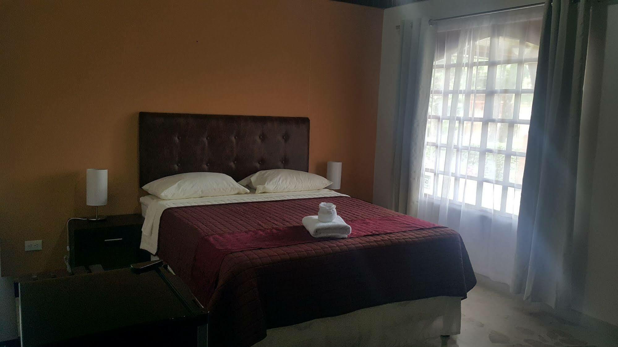 Hotel Portal Colonial ซานโฮเซ ภายนอก รูปภาพ